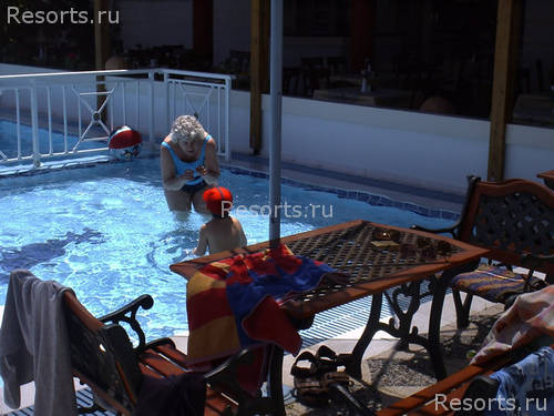 Meni Beach Hotel 12